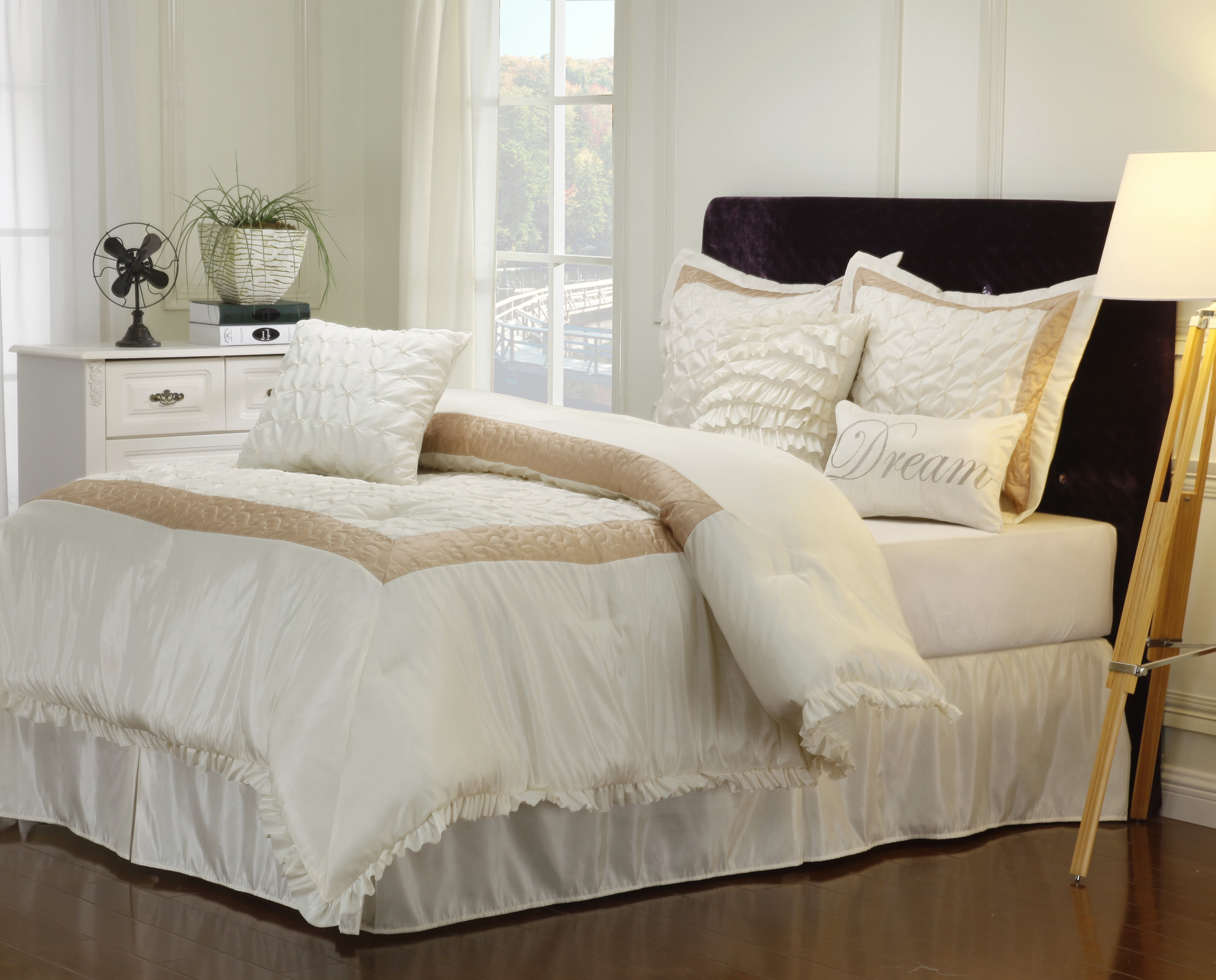 Impressions Dream WrinkleResistant 7piece Comforter Set