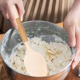thumbnail image 4 of 2 utensilios de cocina de silicona antiadherente sin BPA. Utensilios de cocina resistentes al calor con mangos de madera. Namotu CPB-US-YYM867-6, 4 of 5