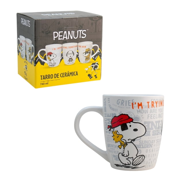 Taza Grande Cerámica con Diseño Snoopy 75 Aniversario, Color Blanco, Capacidad 740 ml con Caja de Regalo