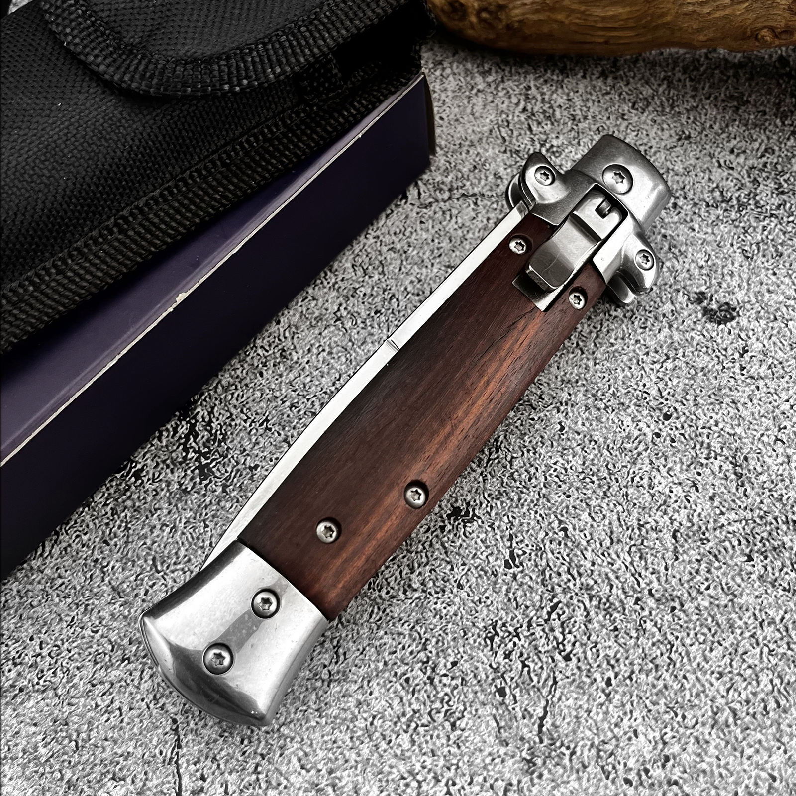 Everyday Lightweight Colored Wood Handle Utility Knife 440C Stainless Steel Blade Your Go-To Helper for Unboxing and Light Cutting Tasks at Home