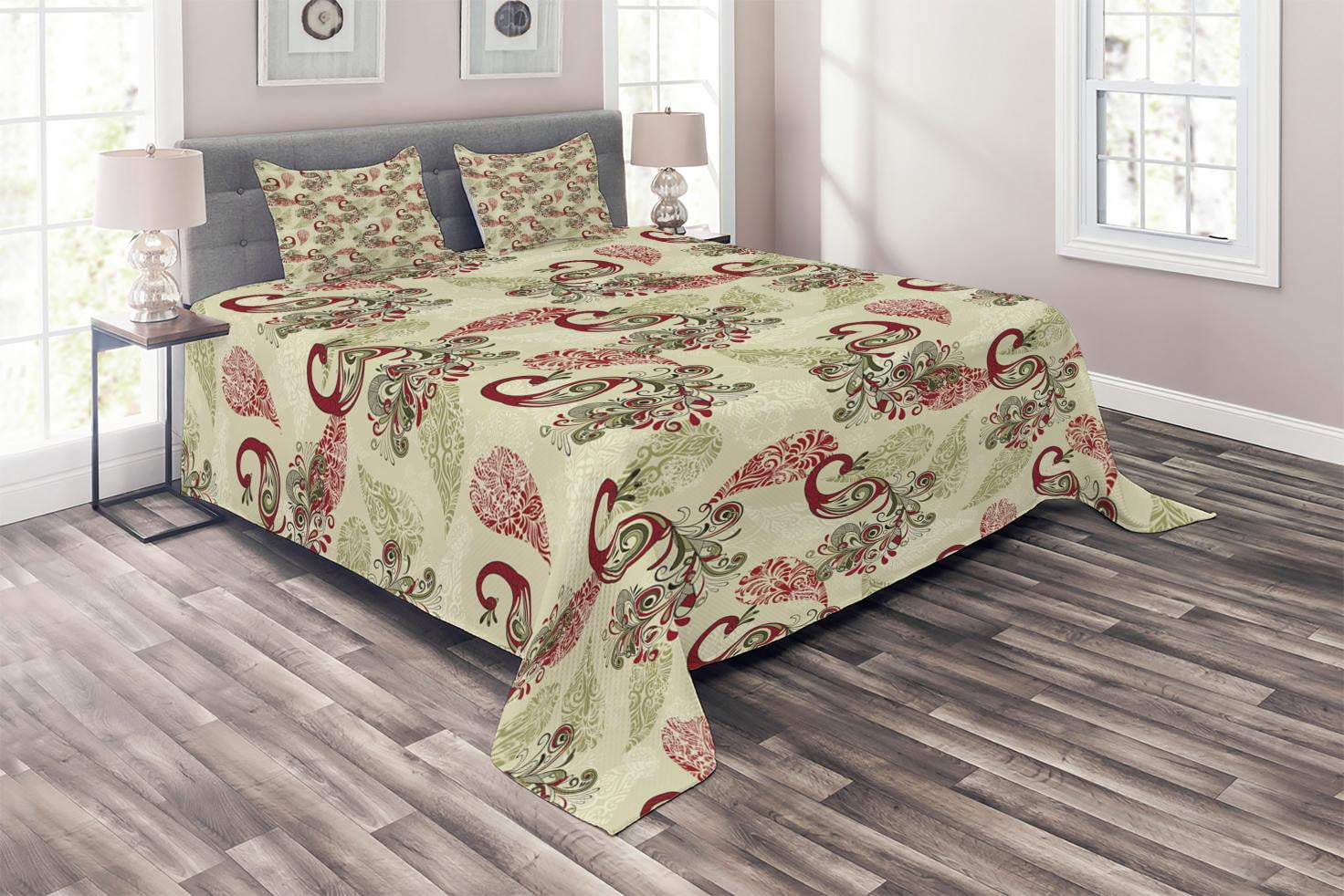 Peacock Coverlet Set King Size, Winter Pattern with Stylized Peacocks