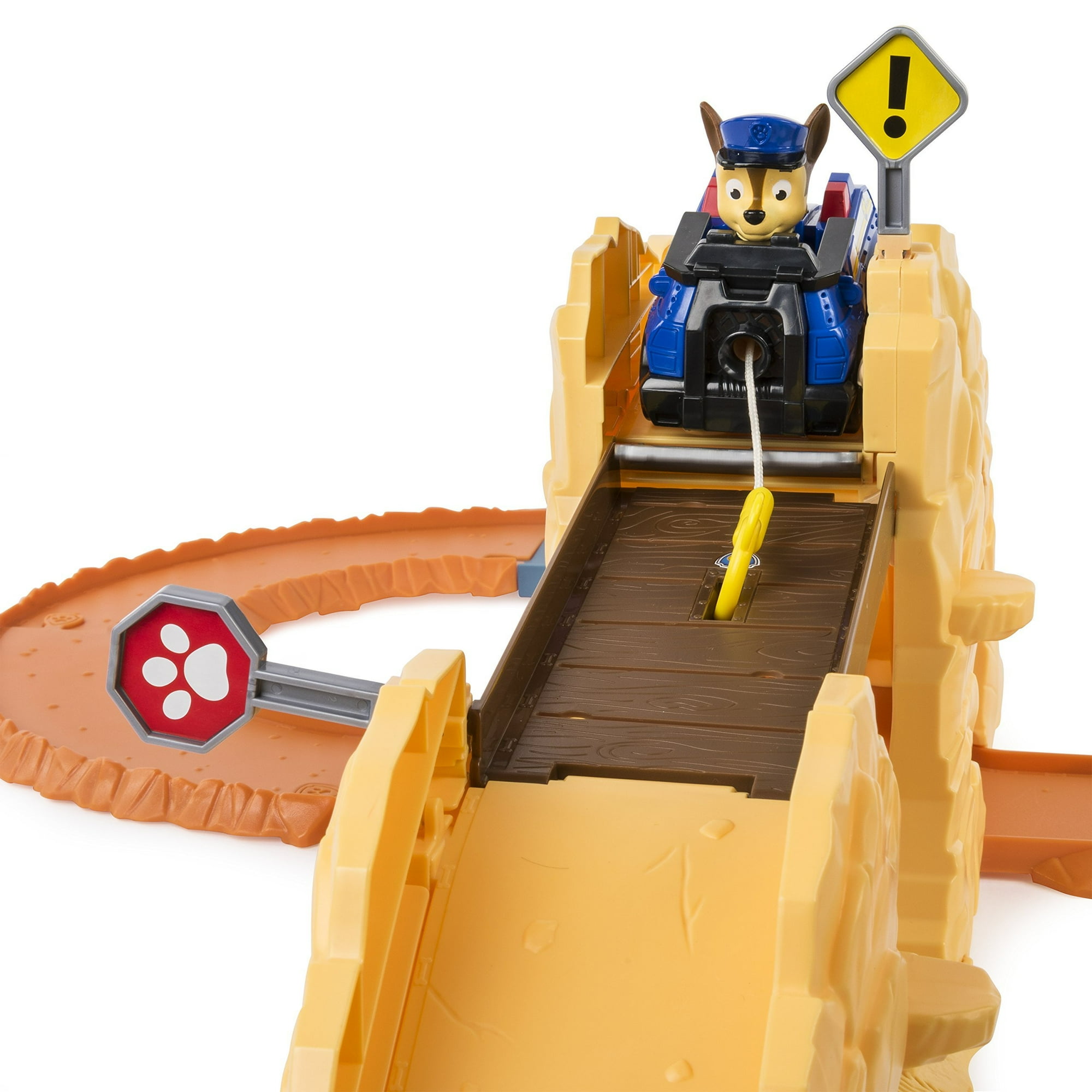 Paw Patrol Roll Patrol a Chasea s Off Road Rescue Playset with Exclusive Winch Tech Vehicle Walmart