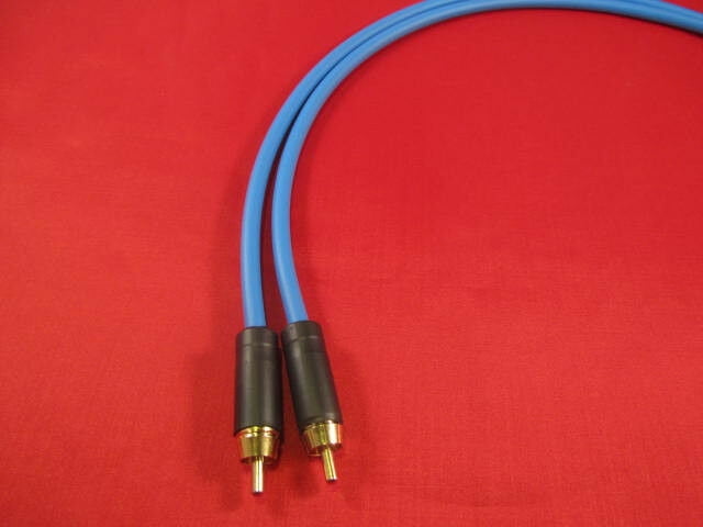 RED. Canare GS6 GS-6 RCA to RCA Audio Cable 2 Ft