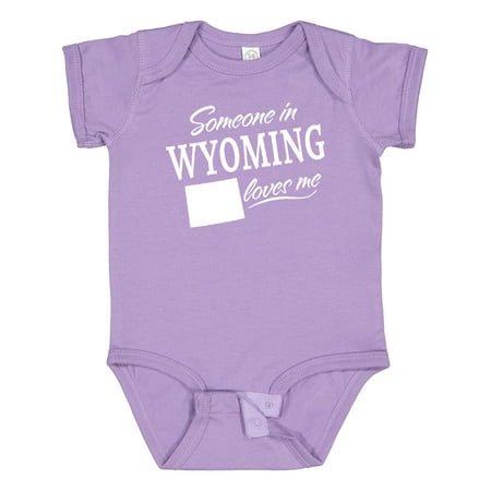 

Inktastic Someone in Wyoming Loves Me Gift Baby Boy or Baby Girl Bodysuit