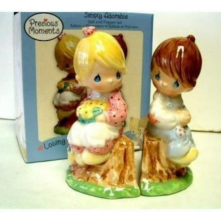 Precious Moments Adorable Salt/Pepper Set