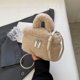 thumbnail image 5 of Bolso Pequeño Tipo Cubo Cruzado Felpa para Mujer Con Viajes, 5 of 9
