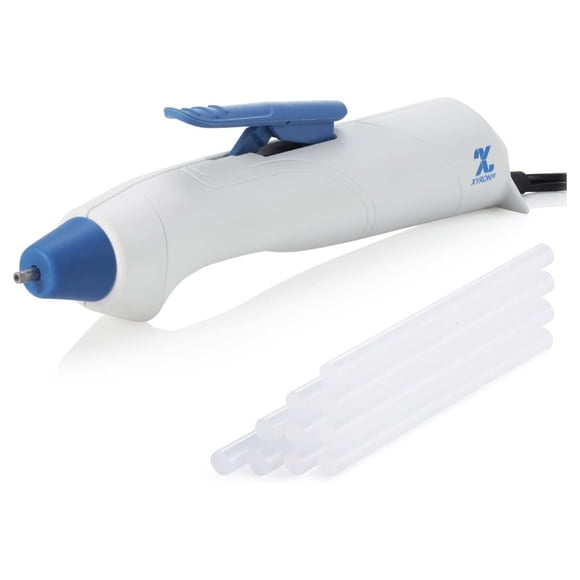 Pistola de silicona en formato lápiz Xyron Mini, ligera y ergonómica