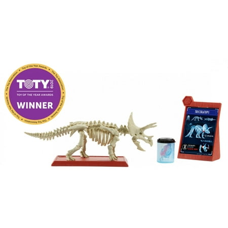 Jurassic World STEM Fossil Strikers Triceratops (Best Places For Fossils Jurassic Coast)