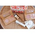 thumbnail image 2 of Kit de maquillaje True Bloom (rosa perfecto), 2 of 9