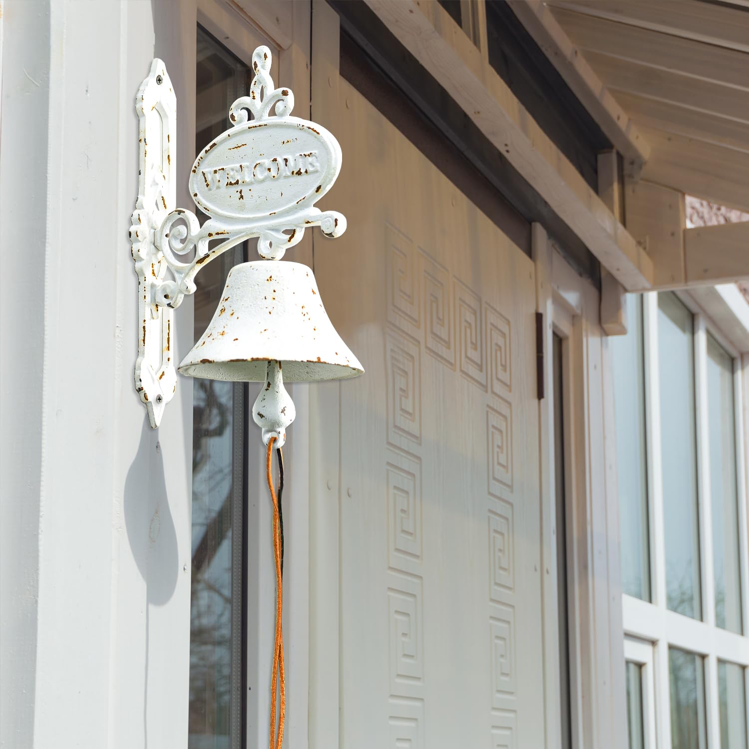 Sungmor Cast Iron Dinner Bell Rustic White Wall Hanging Bell Welcome Sign, Vintage Style Farmhouse Outside Door Bell, Decorative Manually Shaking Doorbell, Indoor Outdoor Wall Mounted Dinner Bell