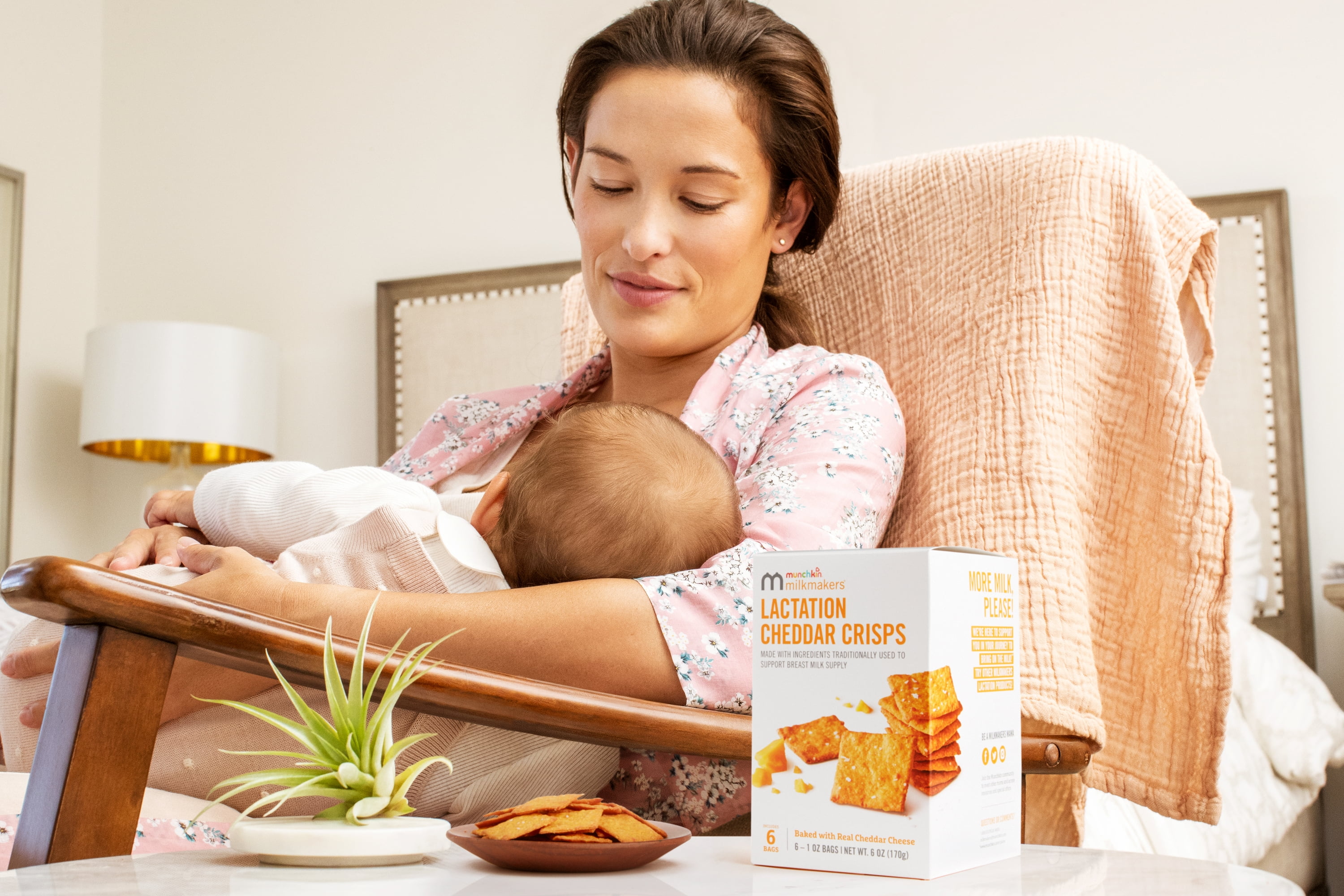 (3 pack) Munchkin® Milkmakers® Lactation Cheddar Crisps for Breastfeeding Moms, Fenugreek-Free, 6 Count