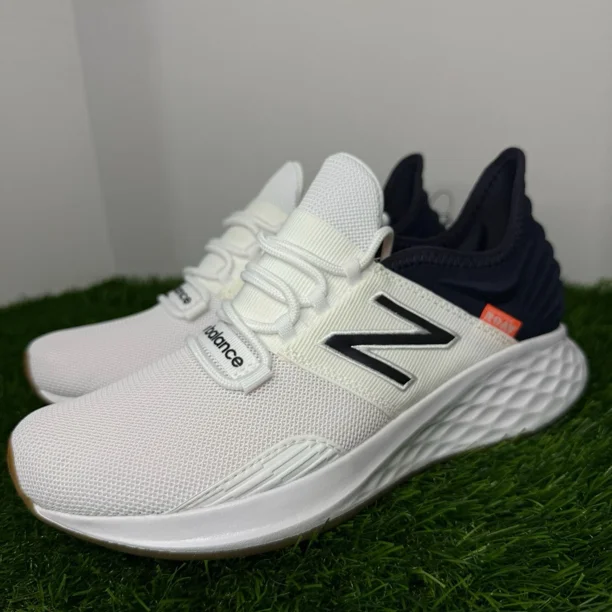 New Balance Fresh Foam Roav Mens Shoe Sz 7D Running Athletic White Blue Sneaker