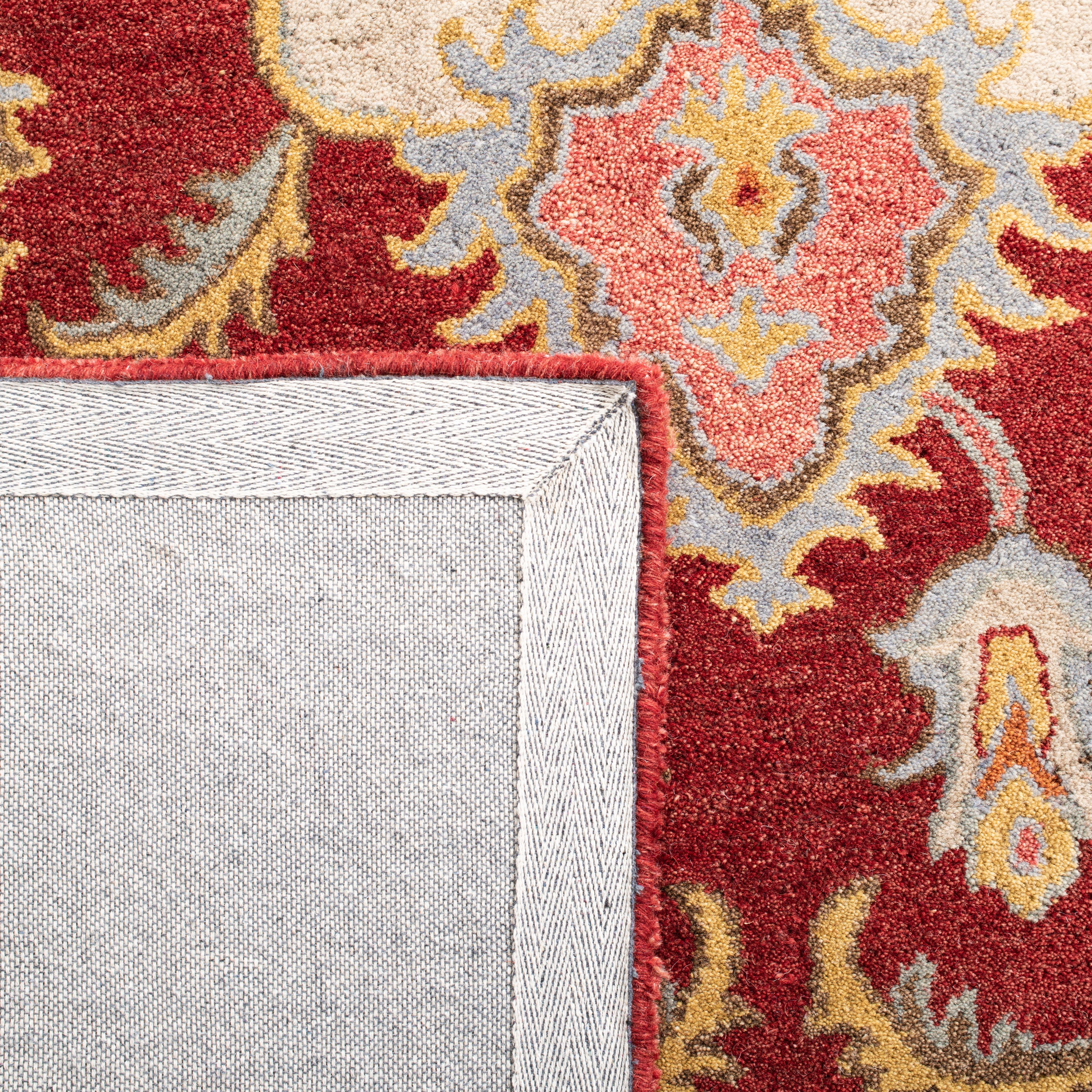 SAFAVIEH Antiquity Christopher Oriental Runner Rug, Red/Grey, 2'3" x 8'