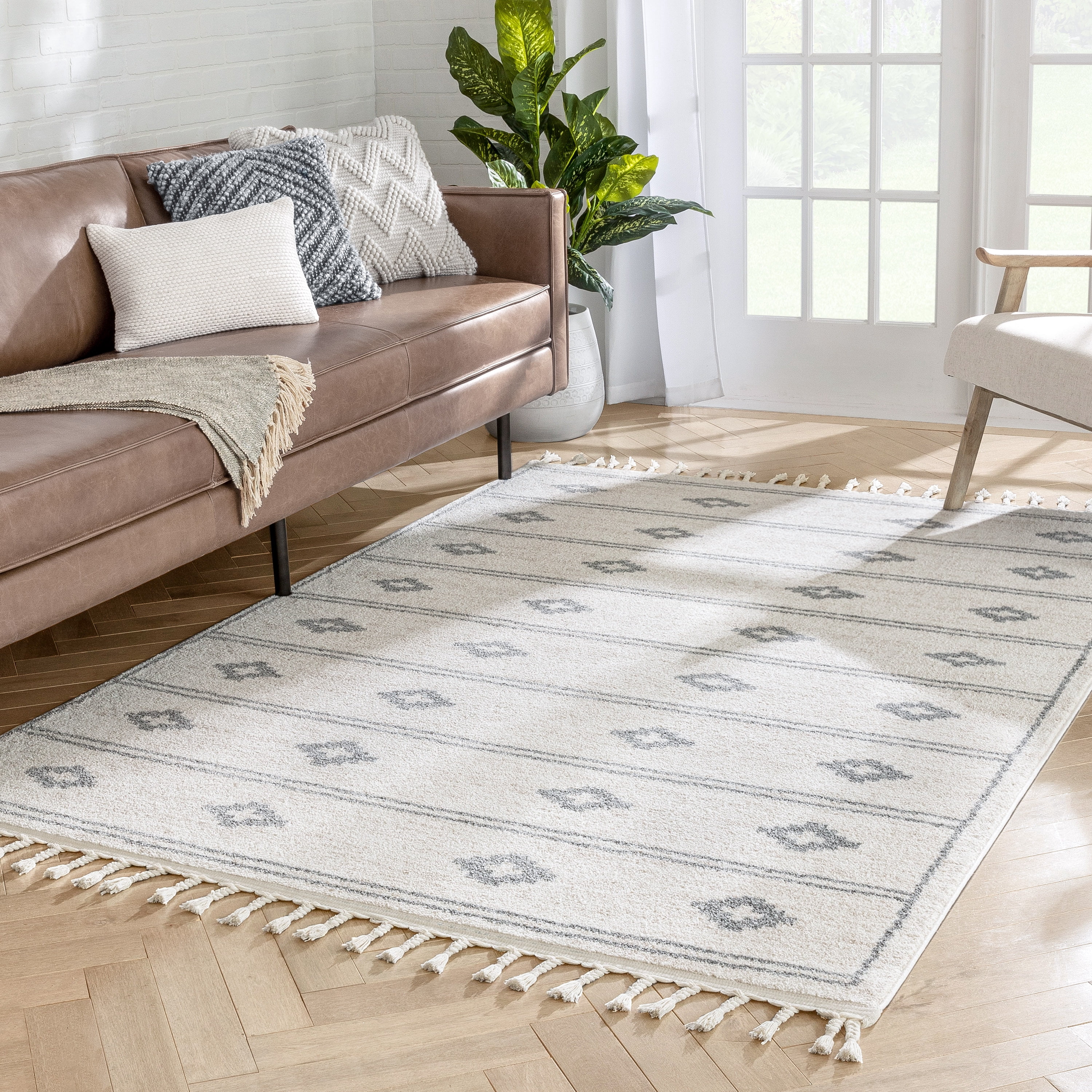Well Woven Serenity Parallel Tribal Diamond Pattern Ivory Gray 5'3" x 7'3" Area Rug