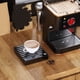 thumbnail image 5 of Báscula Electrónica de Café de Alta Precisión con Pantalla LED y Temporizador USB, Accesorio Profesional para Café en Casa, 2 Kg/0,1 G, Color Negro, 5 of 5