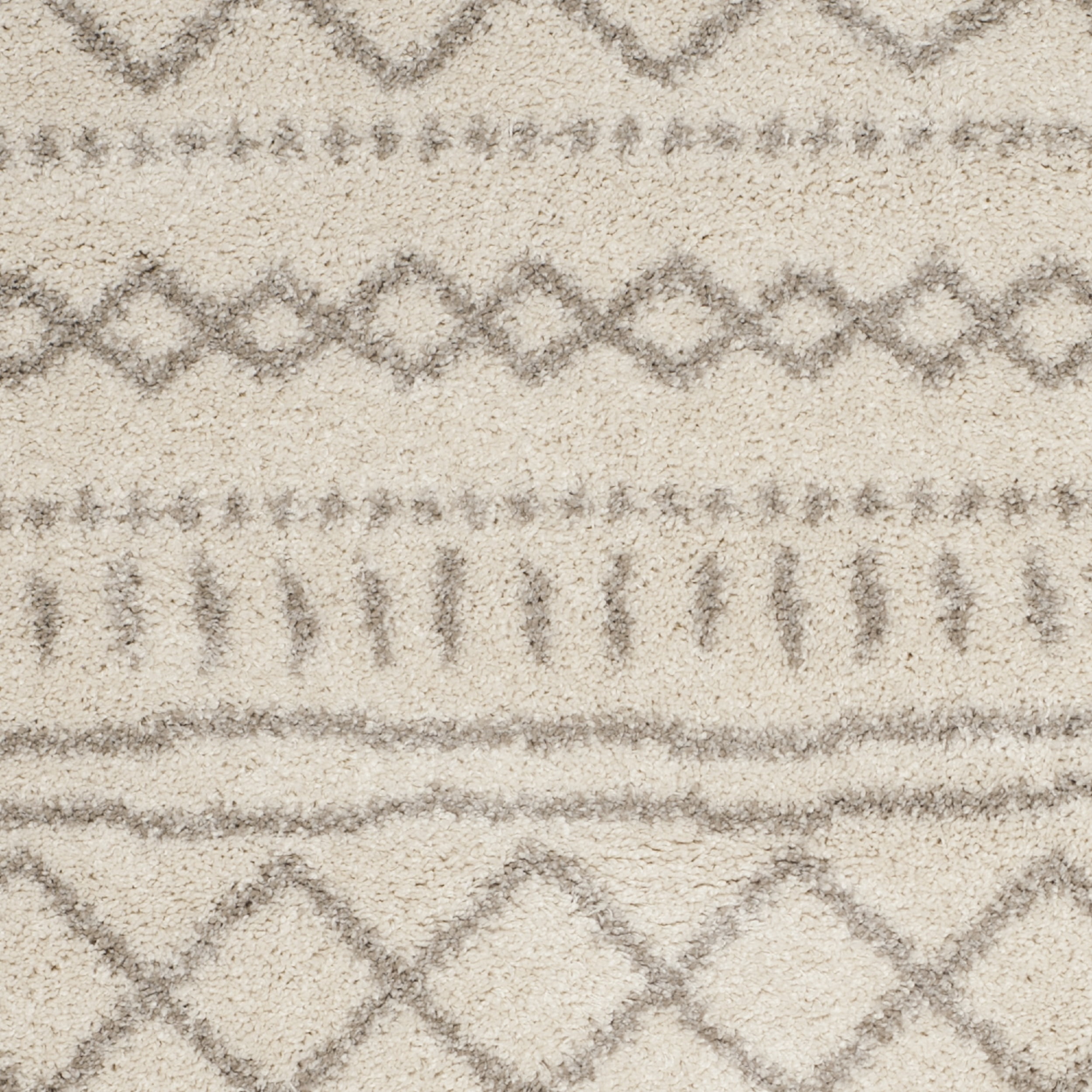SAFAVIEH Arizona Teagan Geometric Striped Shag Area Rug, Ivory/Beige, 11' x 15'