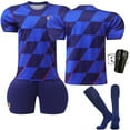 thumbnail image 1 of Hommes Femmes Adultes MODRIC 10 Maillot de Soccer Ensemble, 1 of 2