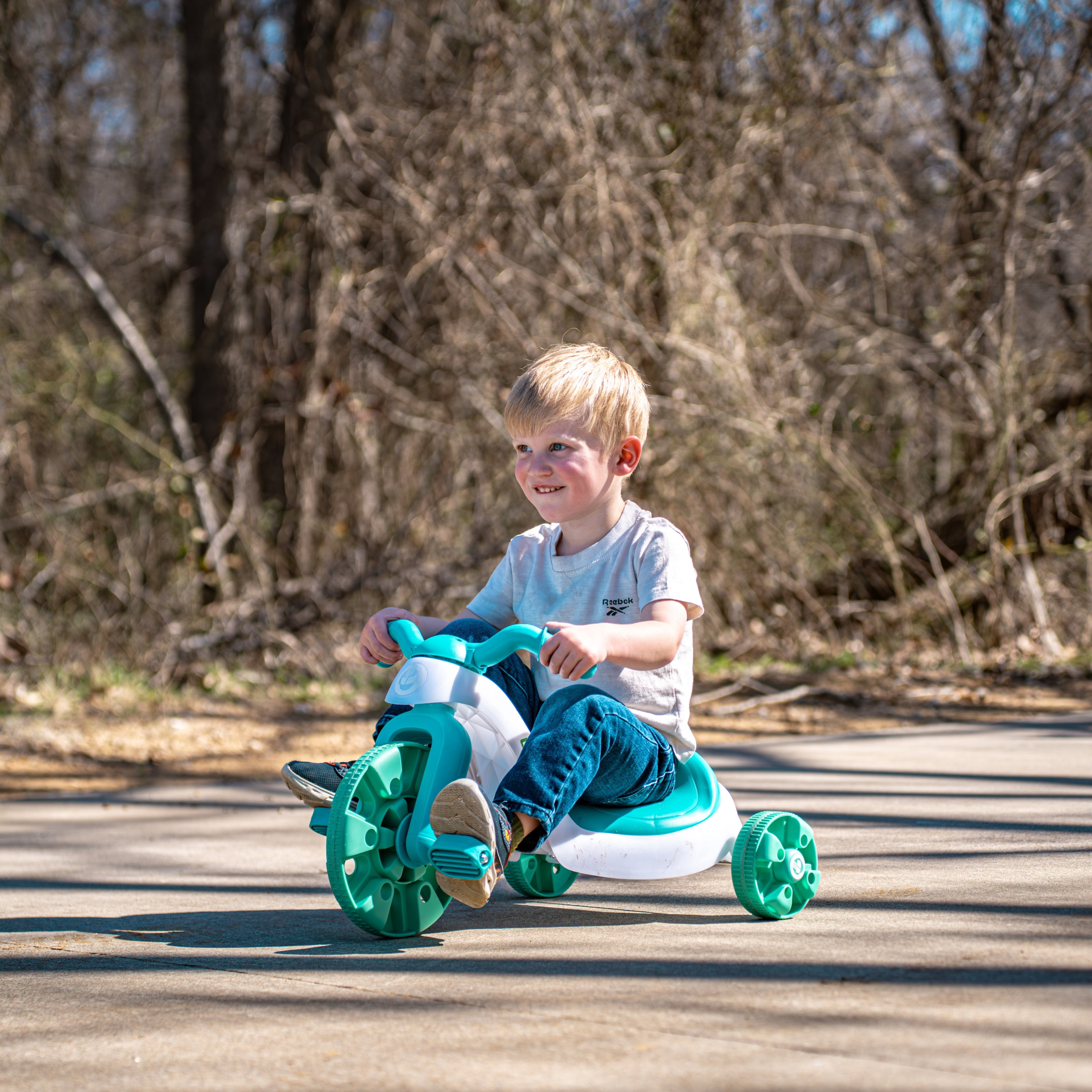 GOTRAX Light-Up 12" Kids' Trike in Teal Blue – Spark Fun & Adventure for Ages 3+