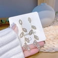 thumbnail image 5 of Par Aretes Hojas Colgante Pendiente Elegante Largo-Dorado Shuxiu Wang 9024719205748, 5 of 5