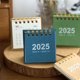 thumbnail image 3 of 5 mini calendarios de escritorio, 1,4 x 2,6 x 2,8 pulgadas, de 2024 a diciembre de 2025, para casa, oficina y escuela, con pegatinas, recordatorio de días importantes., 3 of 8