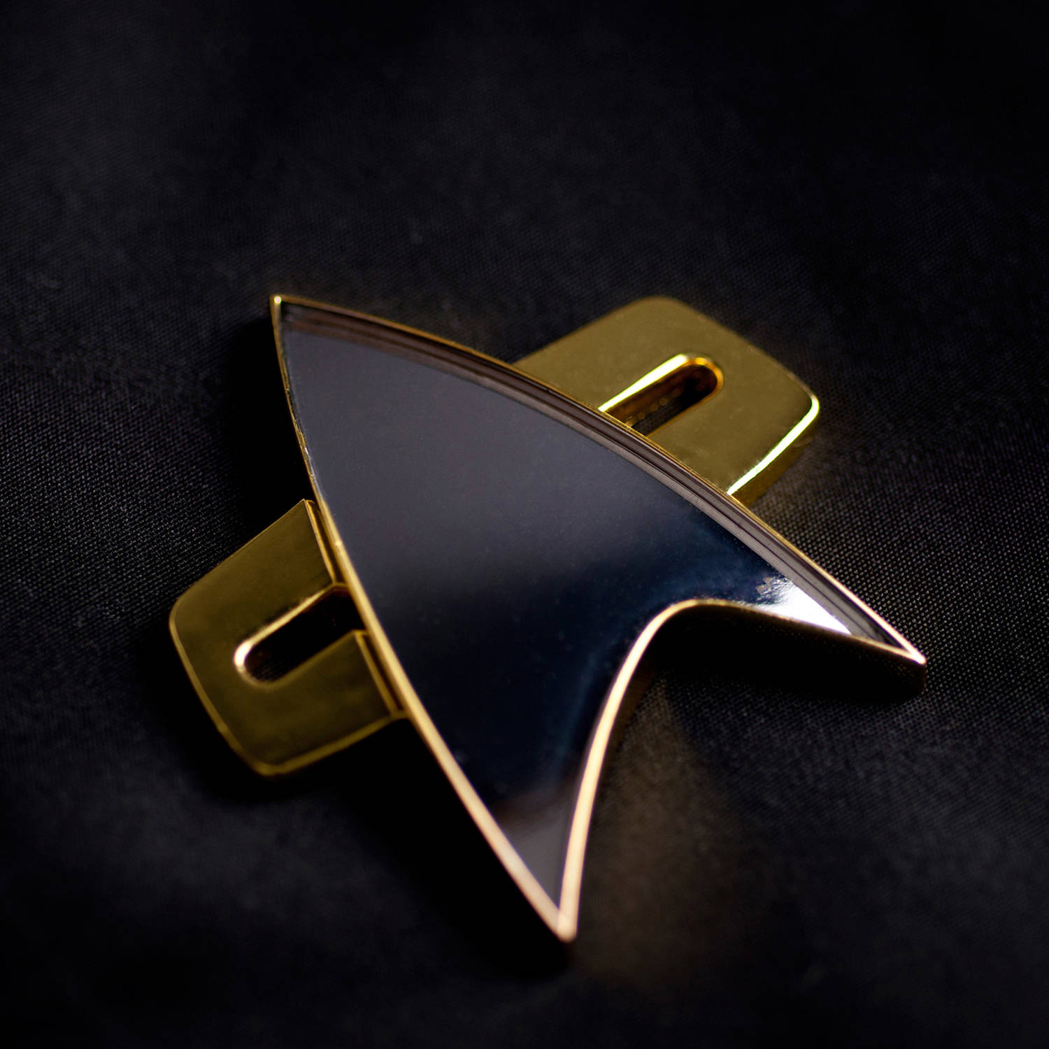Star Trek Voyager Communication Badge Replica - 4