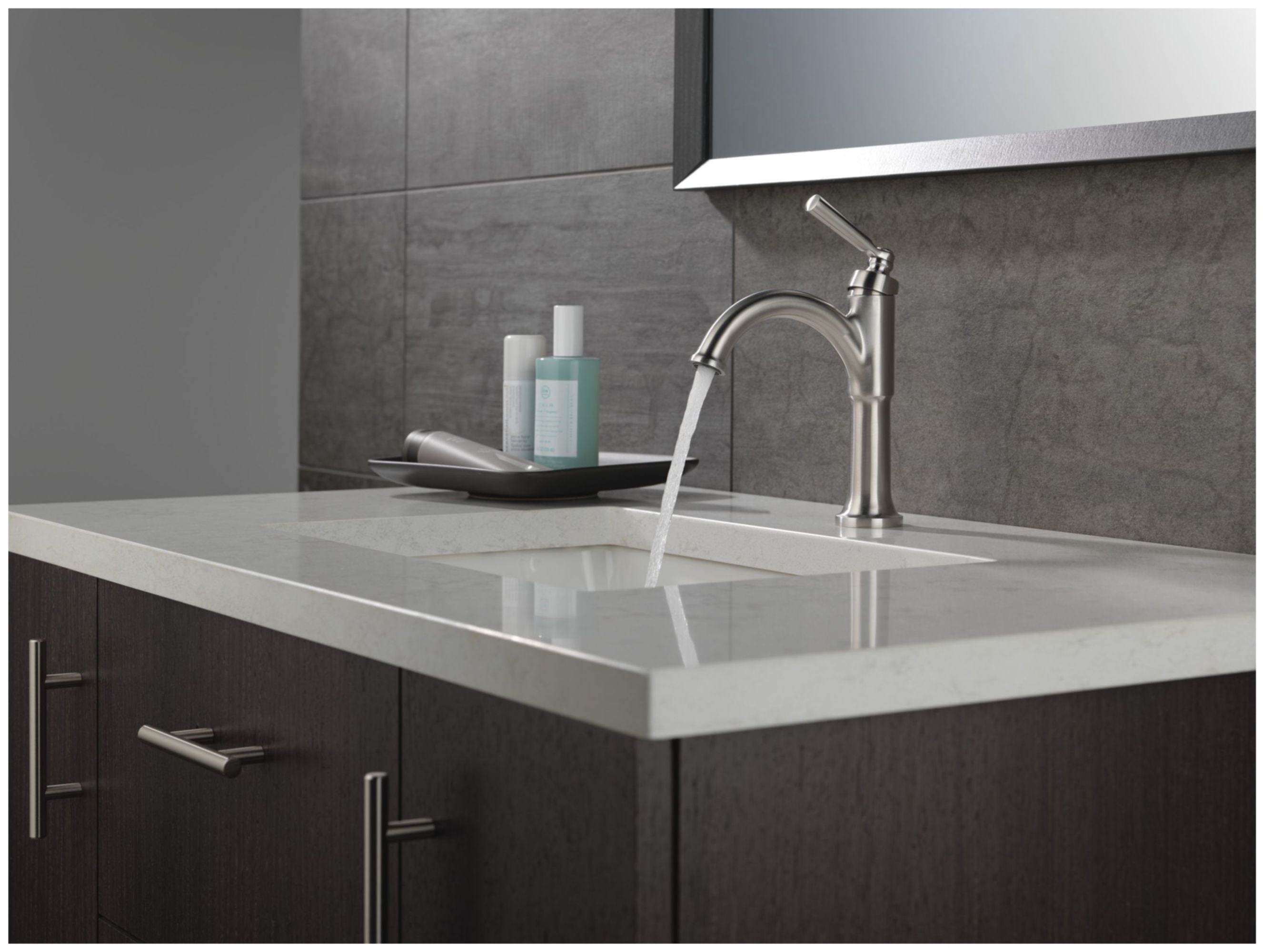 Delta 535-Mpu-Dst Saylor 1.2 GPM Single Hole Bathroom Faucet - Brilliance Stainless