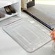 thumbnail image 5 of Alfombra de baño antideslizante | Microfibra ultrasuave y absorbente | Lavable a máquina para baño, ducha y cocina | 40 x 60 cm (gris, rojo y marrón), 5 of 7