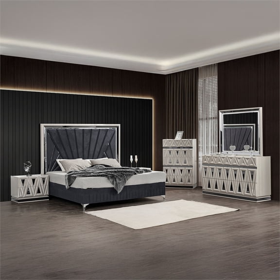 Lavita Contemporary Style Queen 5Pc Bedroom Set made with Wood in Black & Gold