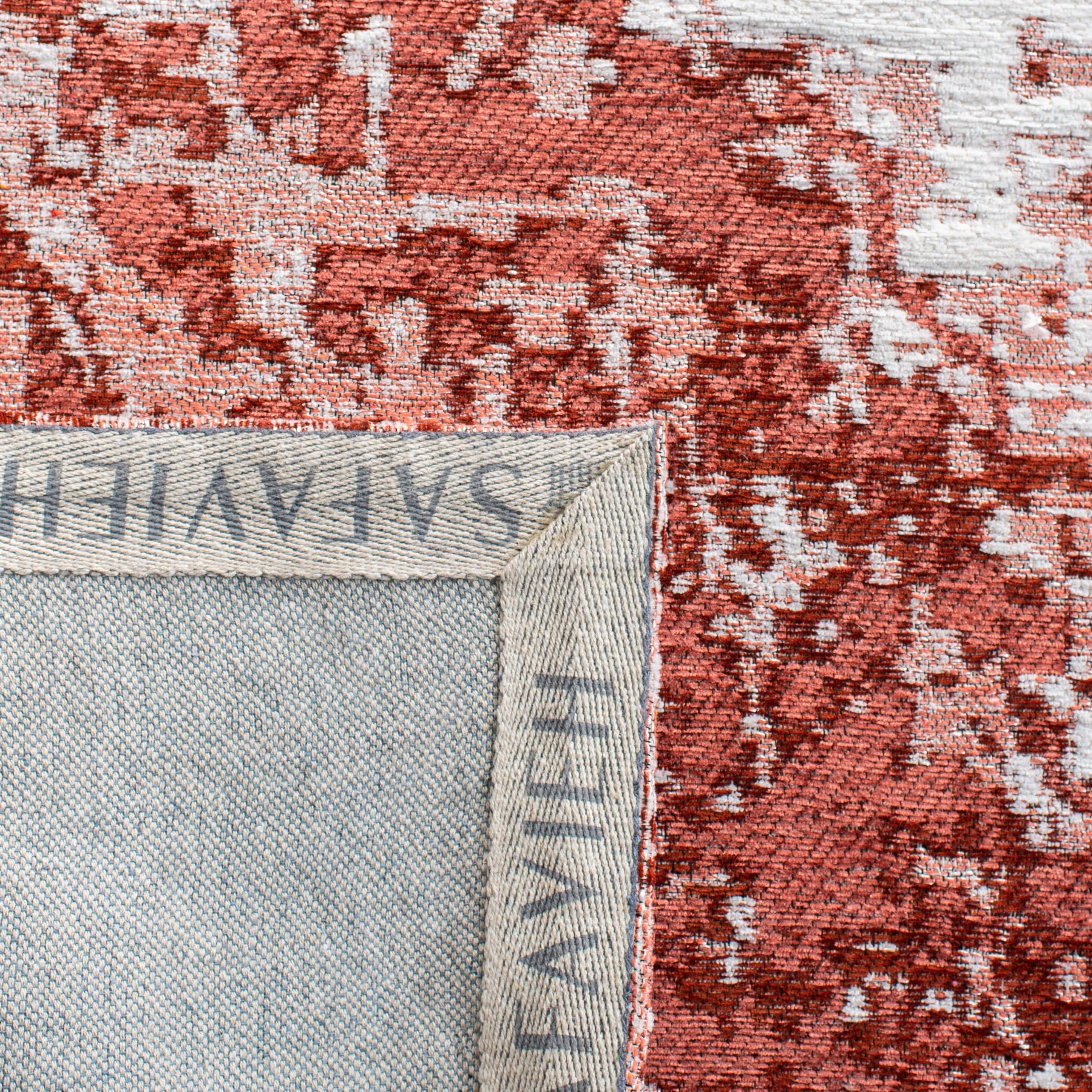 SAFAVIEH Classic Vintage Giuseppe Overdyed Area Rug, Rust/Ivory, 4' x 6'