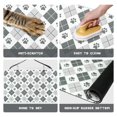 thumbnail image 3 of Tapetes De Alimentación Para Mascotas: Absorbentes Impermeables De 24 X 32 Pulgadas Para Perros Y Gatos, 3 of 5