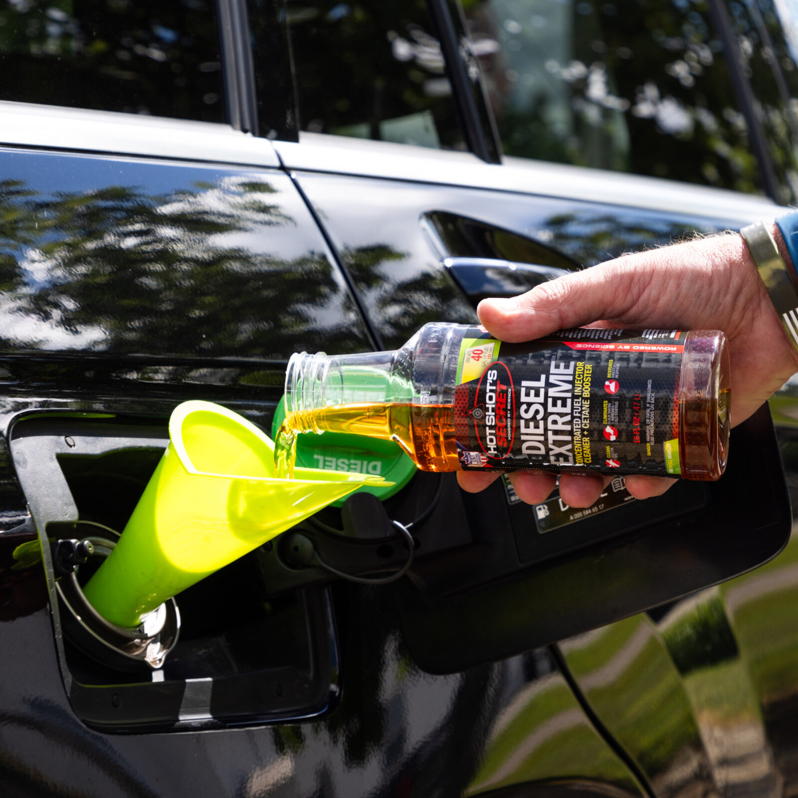 Hot Shot's Secret Diesel Extreme Fuel Additive, 16 oz for Diesel engines.
