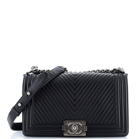 Pre-Owned CHANEL Boy Flap Bag Chevron Wrinkled Lambskin Old Medium By Rebag