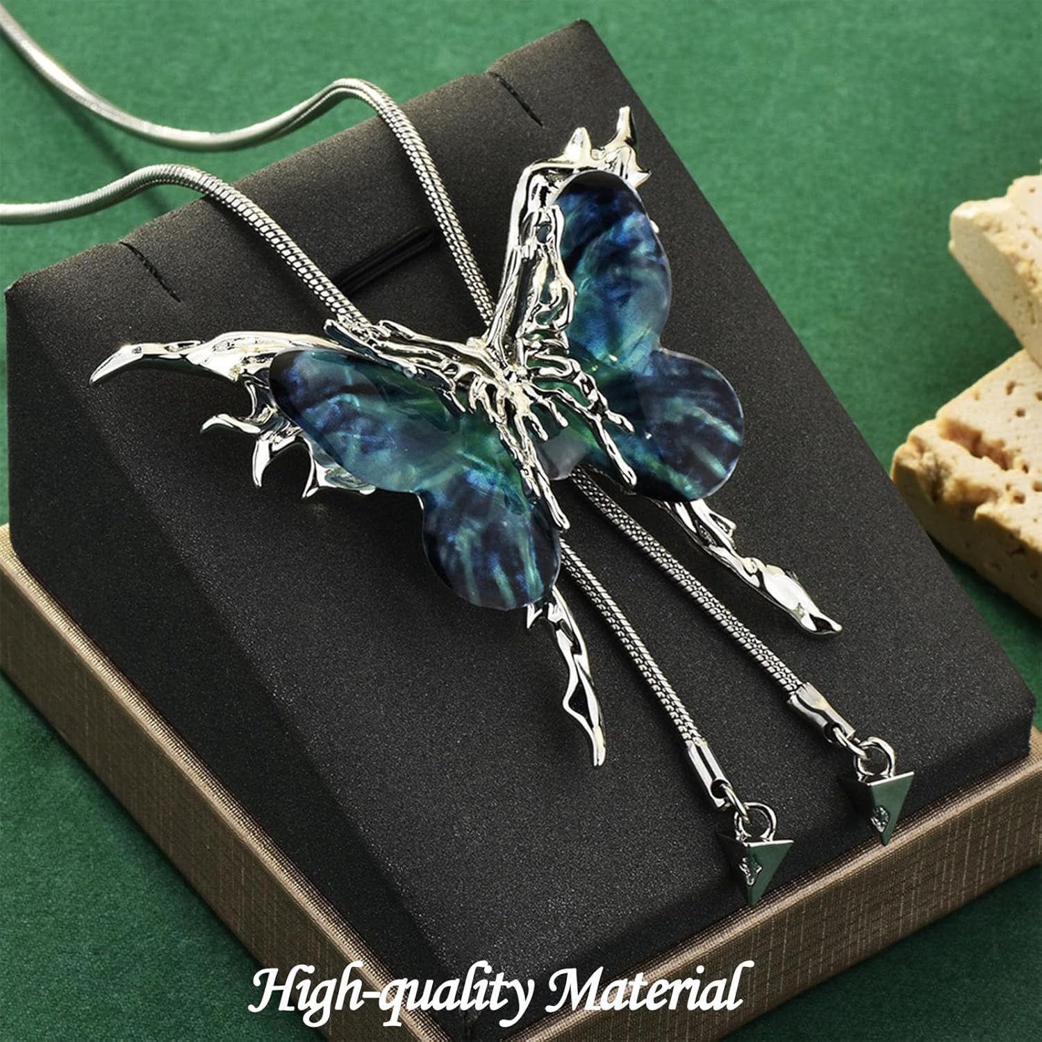 Exquisite Gothic Butterfly Necklace – 6 Interchangeable Charms, Handcrafted Butterfly Necklace, Adjustable Chain, Unique Vintage Jewelry Gift
