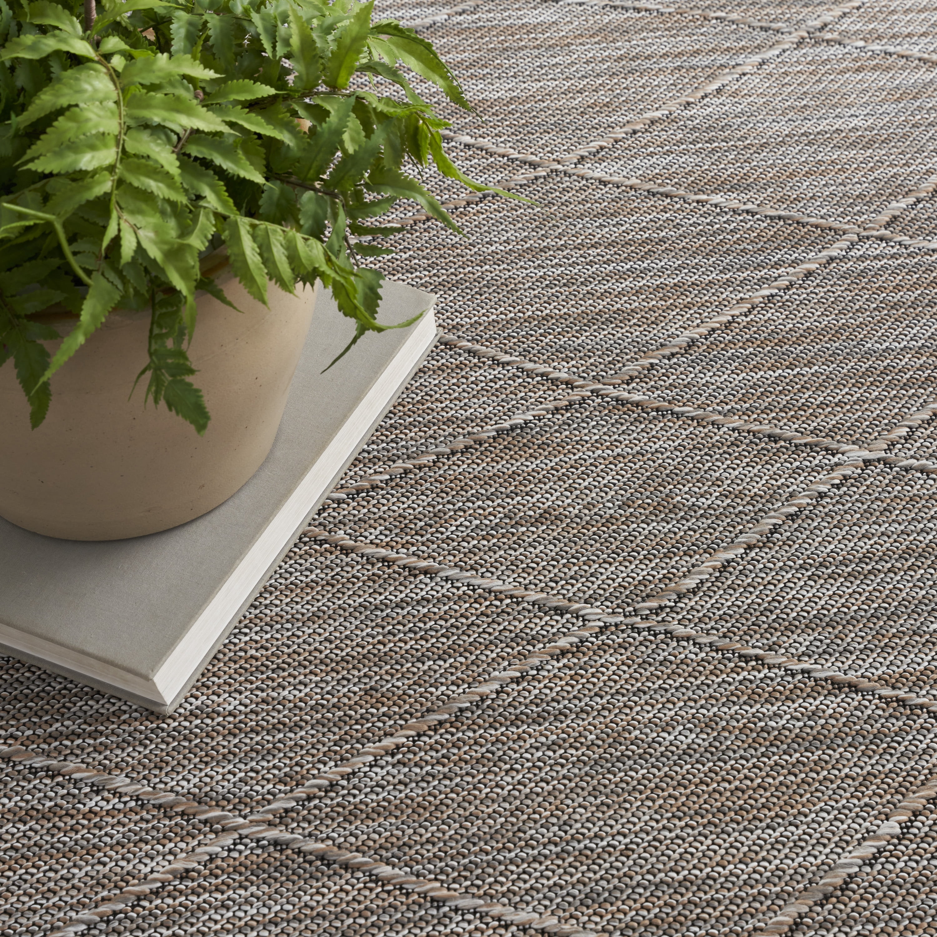 Nourison Practical Solutions Outdoor Grey Mocha 8' x 10' Area Rug (8x10)