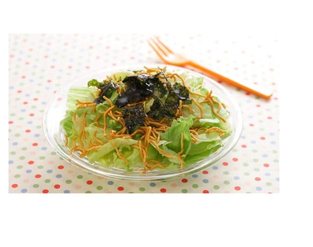 Baby Star Crunchy Ramen Snack Tiny | Original Soy Sauce, 2.46 Oz (6 Pack)