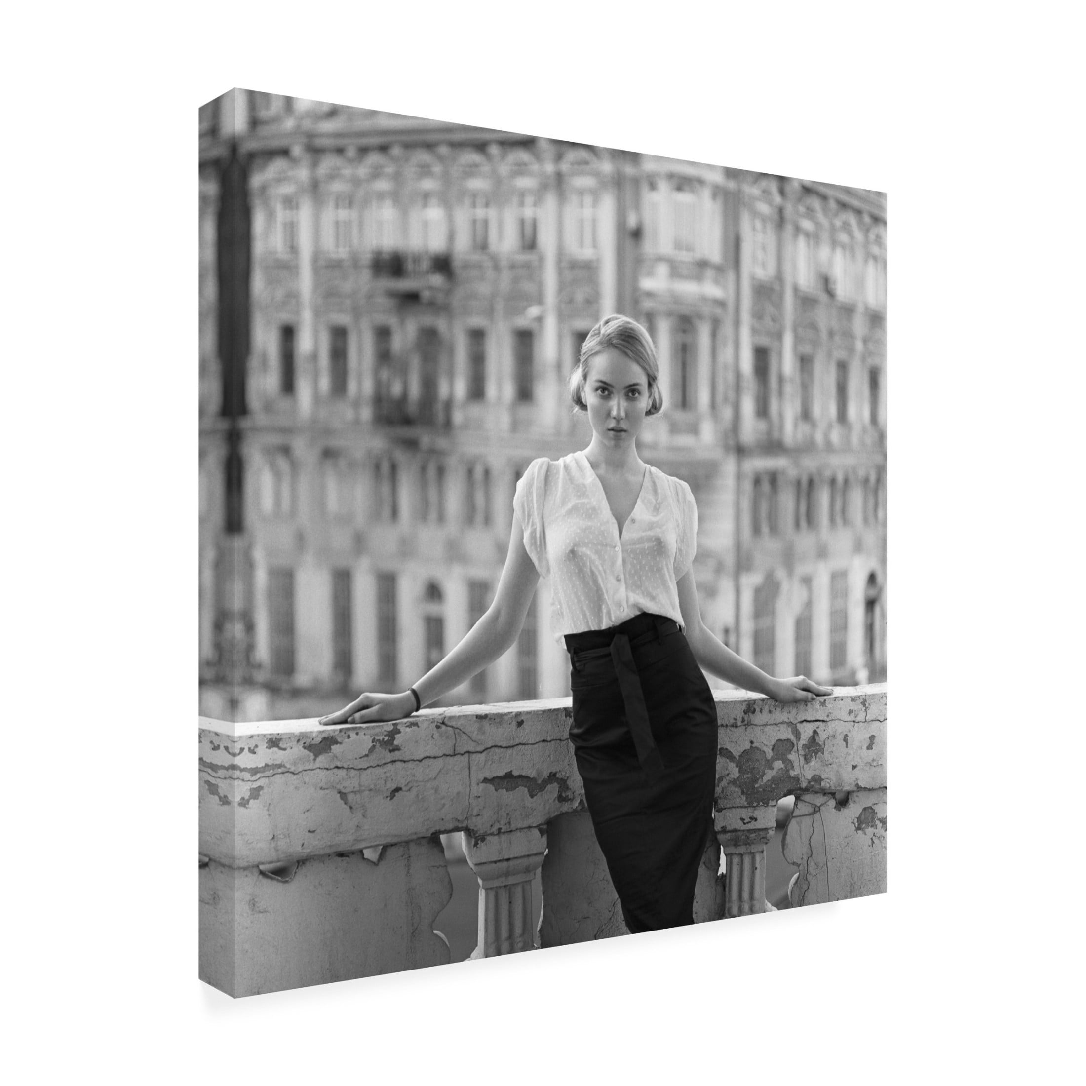 Trademark Fine Art Yurii Knilinichenko Elegance Canvas Wall Art