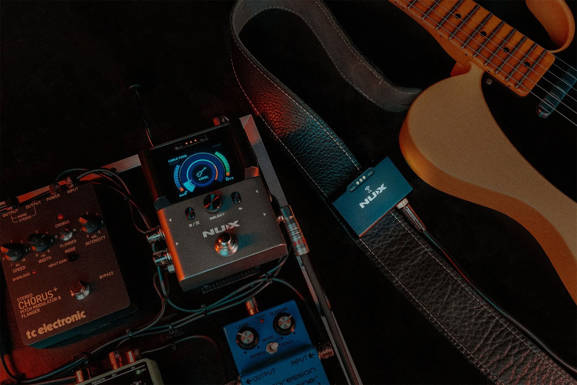 NUX B-8 Professional 2.4GHz Guitar Wireless System - Black