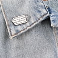 thumbnail image 2 of Broche con una cita inspiradora de Richard Bach Writing Mo, 2 of 4