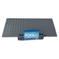 thumbnail image 1 of Main Access Grand Tapis de Protection pour Échelle de Piscine 10 x 24 Pouces, Accessoire Seulement, 1 of 5