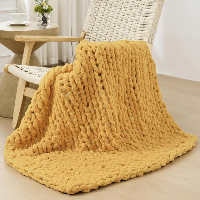 Chunky Knit Blanket Throw x Hand Knitted Chenille Throw Blanket Small Soft Thick Yarn Cable Knit Blanket Cute Rope Knot Crochet Throw Blankets for Couch Bed Sofa (Light )