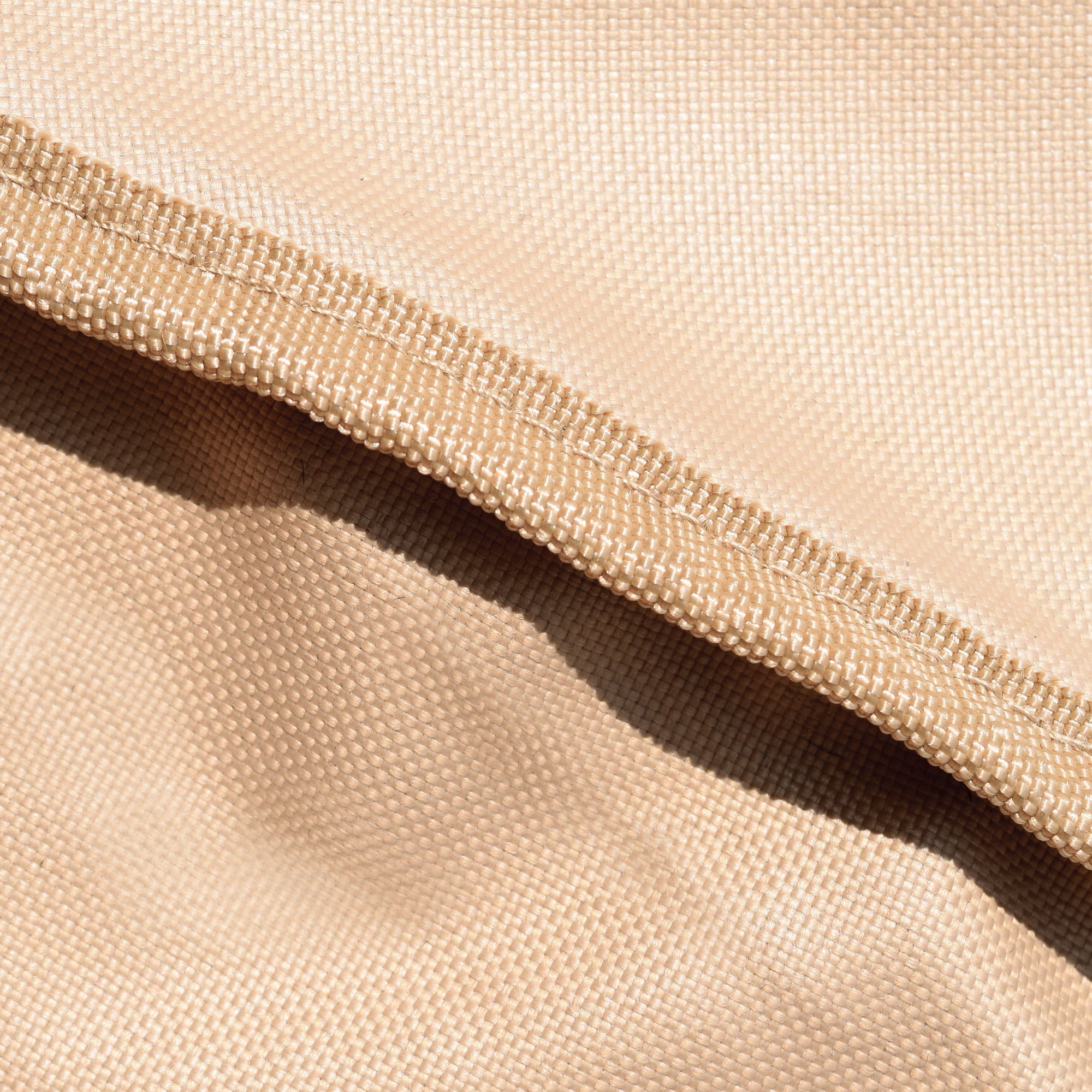 Budge Small Tan Patio Round Table Cover, StormBlock™ Savanna