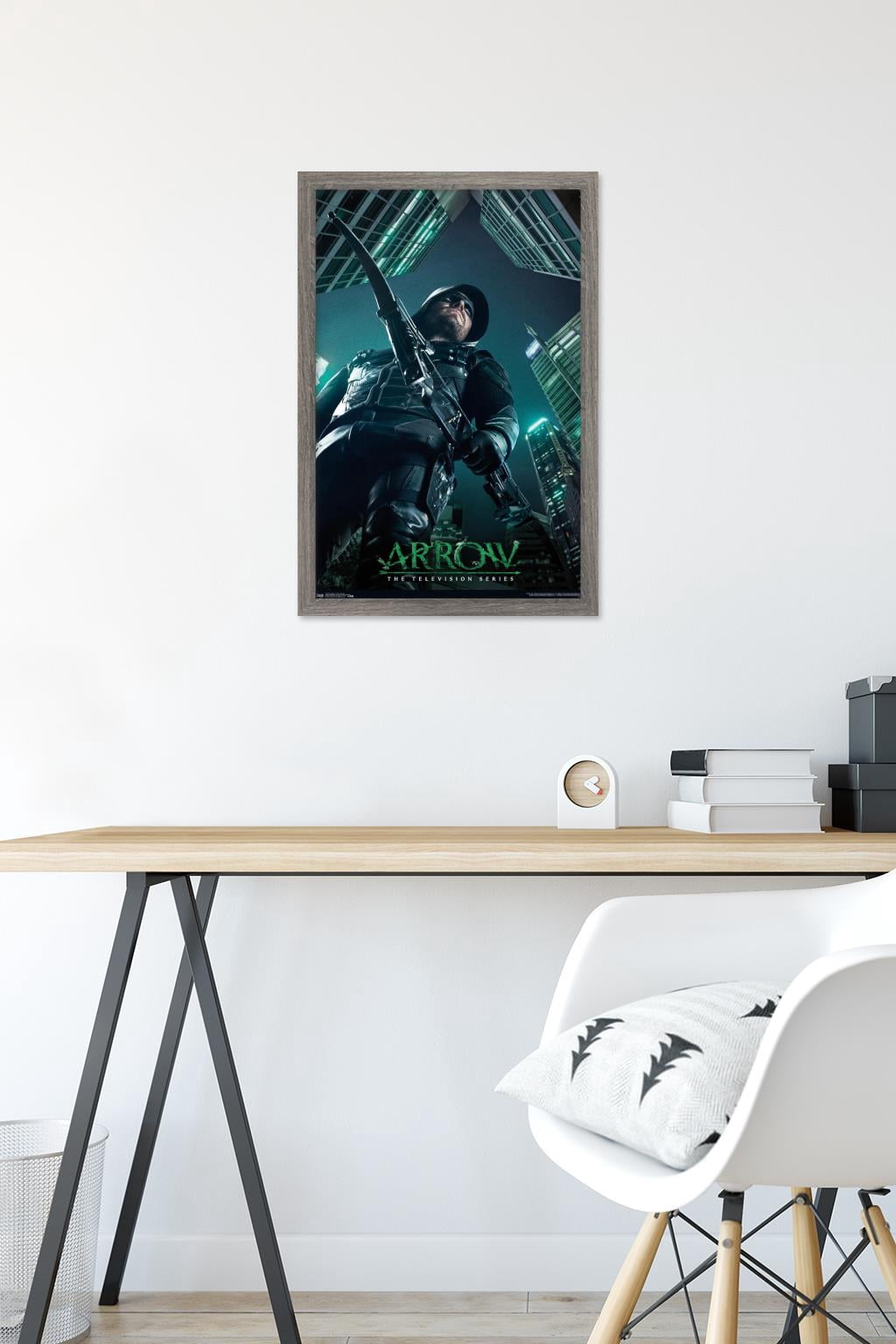 DC Comics TV - Arrow - Key Art Wall Poster, 14.725" x 22.375", Framed