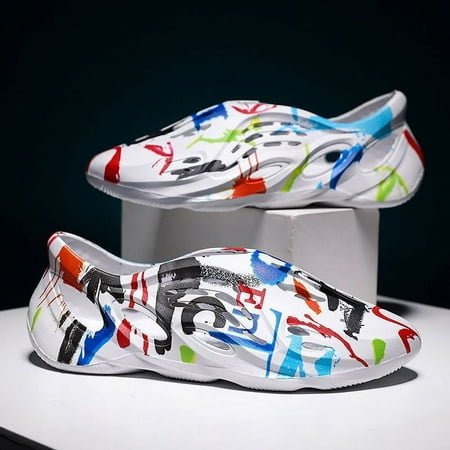 

hotio 2024 Foam Runner Shoes for Women Men Hollow Cloud Slippers Lightweight Slip-On Walking Sneakers Breathable Soft Beach Sandals