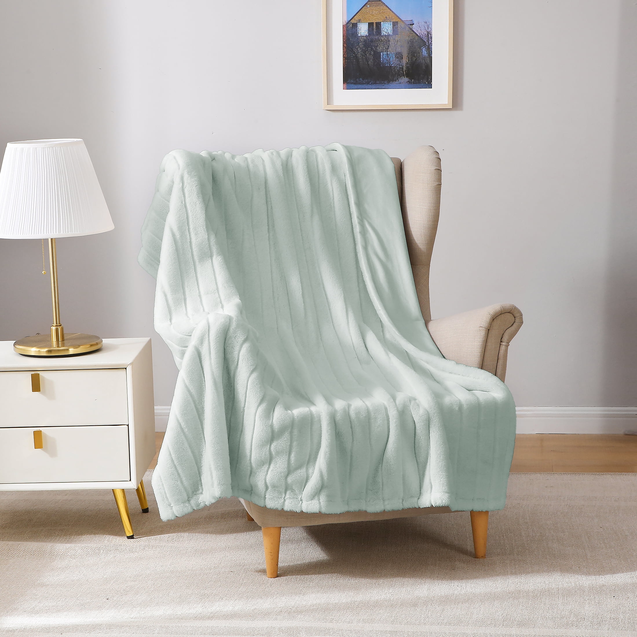 Mainstays Mint Stripe Faux Fur Throw, 50" x 60", Adult/Teen
