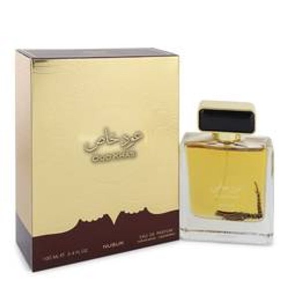 Oud Khas Eau de Parfum Spray (Unisexe) par Nusuk-3.4 oz