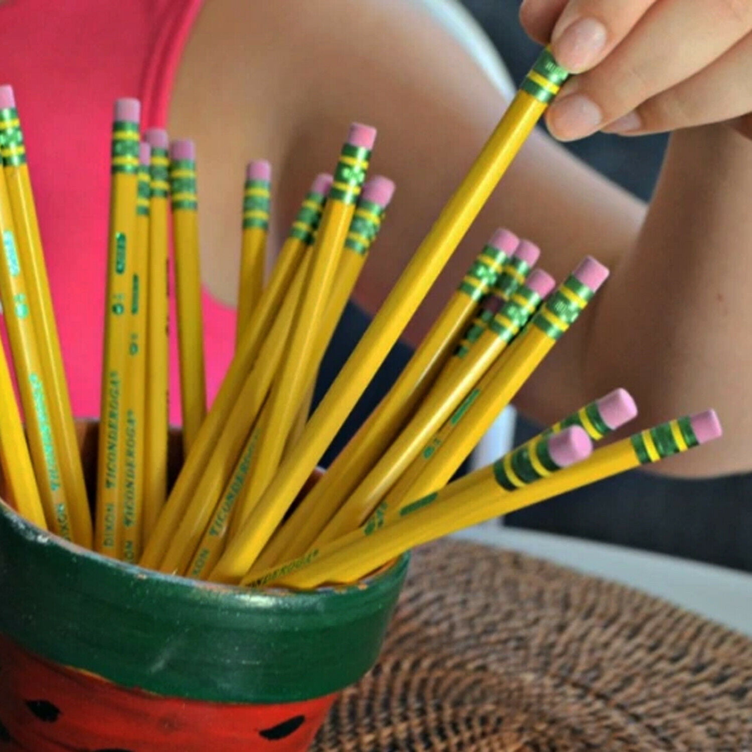 Ticonderoga Pencils #2 Yellow Tri-Write 8 Ct. Free Sharpener 1 Pack –  BargzNY
