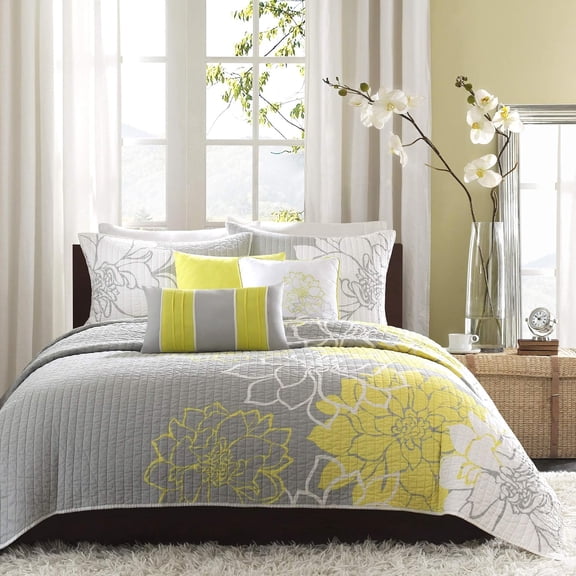 Madison Park King/Cal King Lola 6-Piece Printed Cotton Quilt Set with Throw Pillows, Yellow