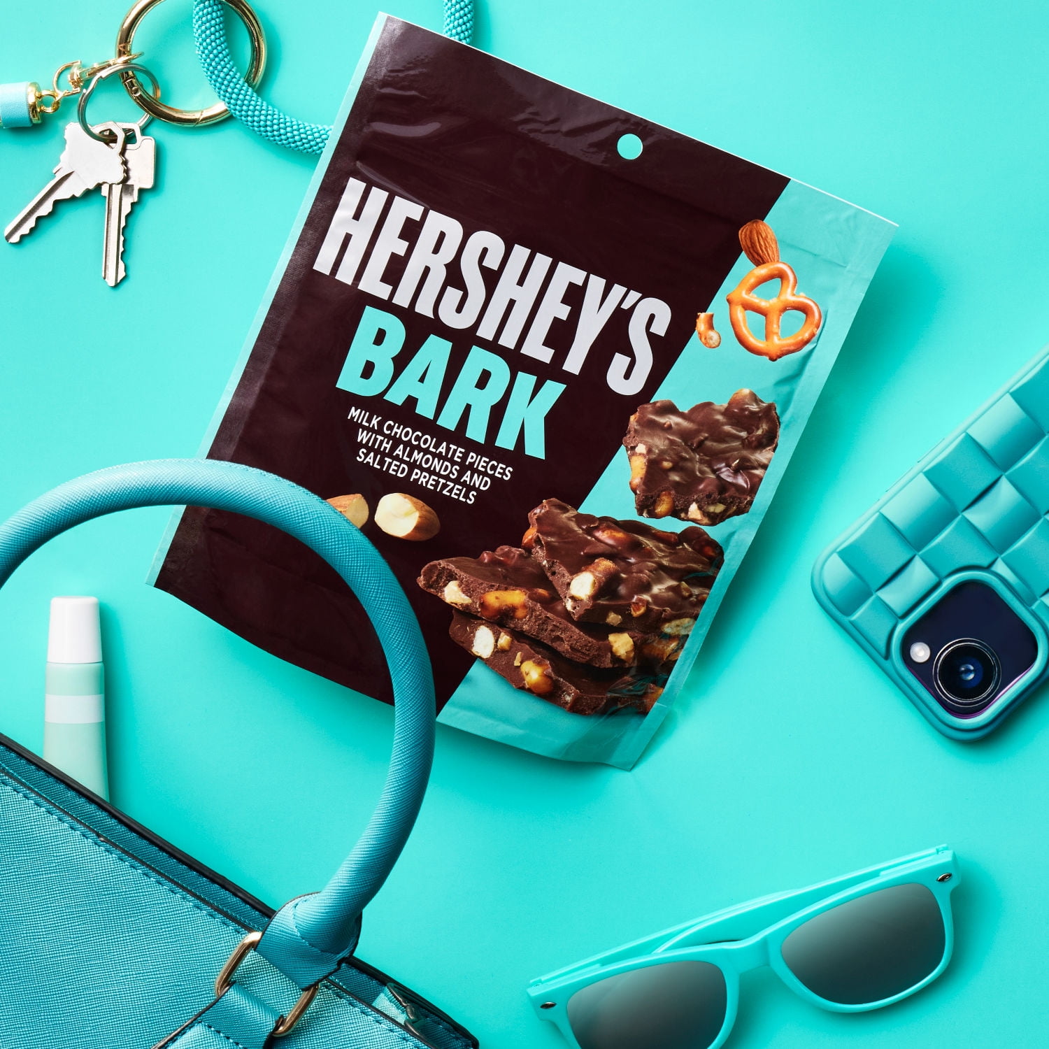 Hershey's Milk Chocolate Candy, Almonds and Salted Pretzels Bark Bag, 6 oz