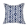 thumbnail image 1 of Almohada de tiro Pacifica de Astella en Fire Island Midnight California Umbrella TP24-FA43, 1 of 2