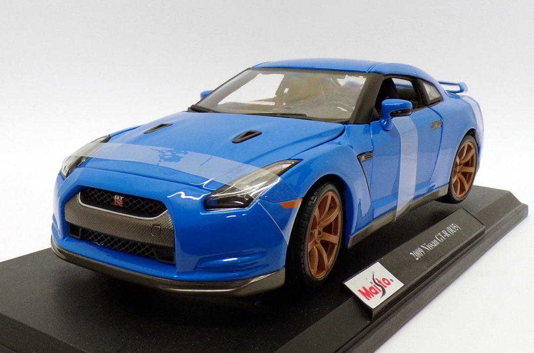 1:24 MAISTO 2009 NISSAN GT-R METAL MODEL DIECAST VEHICLE CAR COLLECTION TOY GIFT 